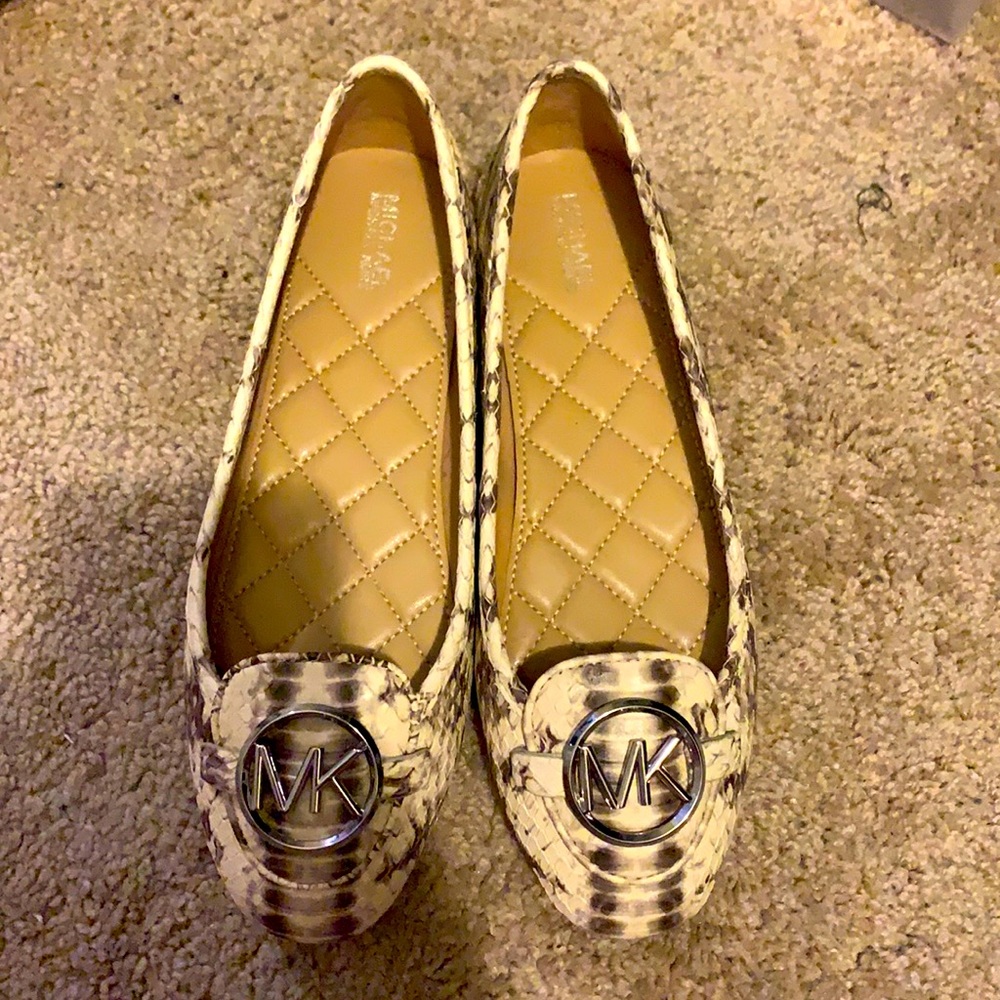 Michael Kors Flats